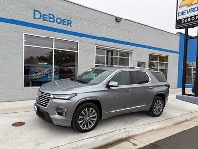 Used 2023 Chevrolet Traverse Premier