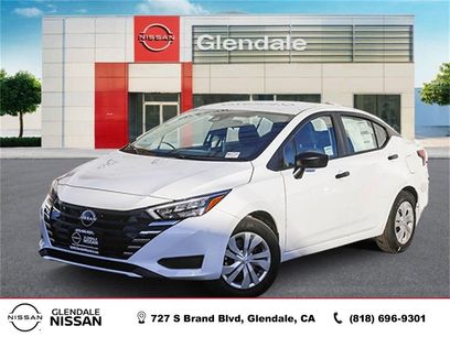 New 2025 Nissan Versa S w/ Trunk Package