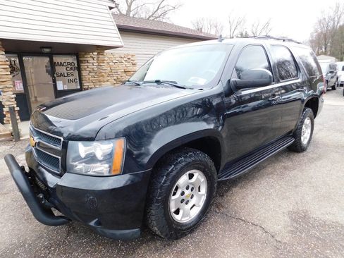 Used 2013 Chevrolet Tahoe LT w/ Luxury Package image 4