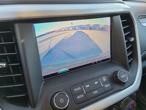 Used 2019 GMC Acadia SLT image 27