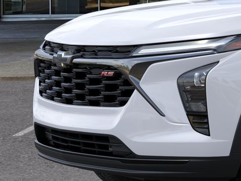 New 2026 Chevrolet Trax RS w/ Driver Confidence Package FWD image 14
