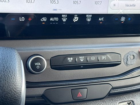 Certified 2022 Ford Transit 350 XLT image 23