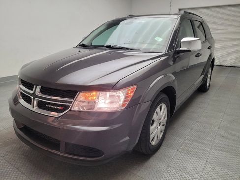 Used 2020 Dodge Journey SE image 15