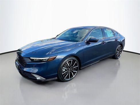 New 2025 Honda Accord Touring image 14