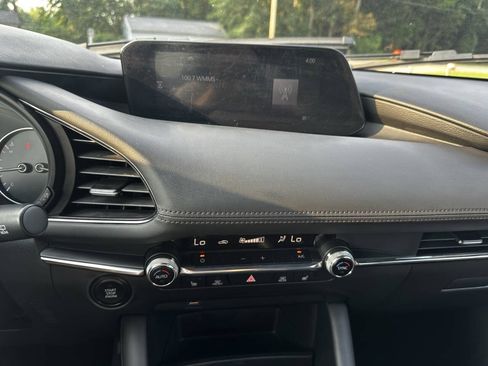 Used 2019 MAZDA MAZDA3 AWD Hatchback w/ Premium Pkg image 25