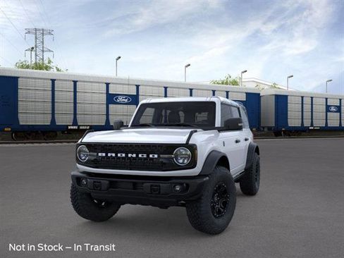 New 2025 Ford Bronco Big Bend w/ Black Diamond Package image 2