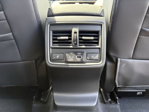 New 2026 Subaru Outback Touring XT AWD/4WD image 31