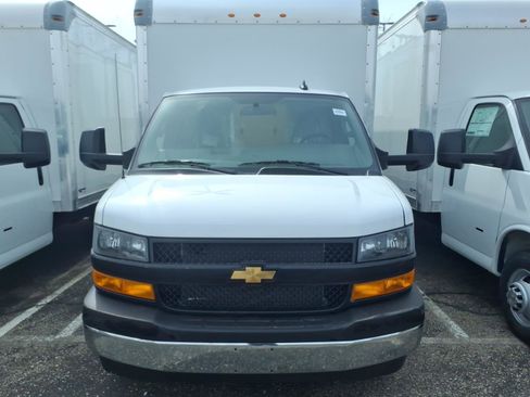 New 2025 Chevrolet Express 3500 w/ Power Convenience Package RWD image 2