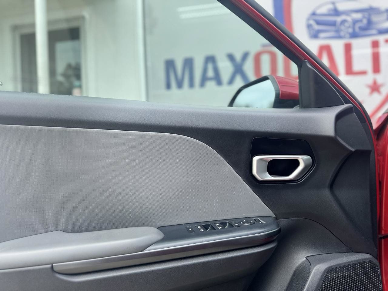 Used 2025 Kia K4 FWD image 37
