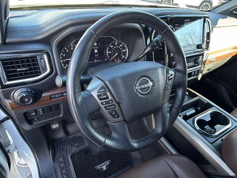 Used 2023 Nissan Titan Platinum Reserve w/ Moonroof Package image 10