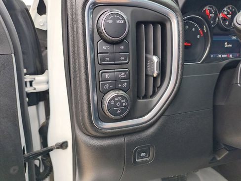 Used 2021 Chevrolet Silverado 3500 LTZ w/ LTZ Texas Edition image 28