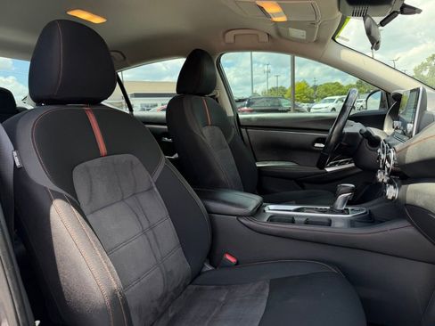 Used 2022 Nissan Sentra SR w/ Trunk Package FWD image 30