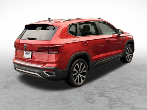 Used 2022 Volkswagen Taos SE AWD/4WD image 7