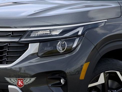 New 2026 Kia Seltos S image 10