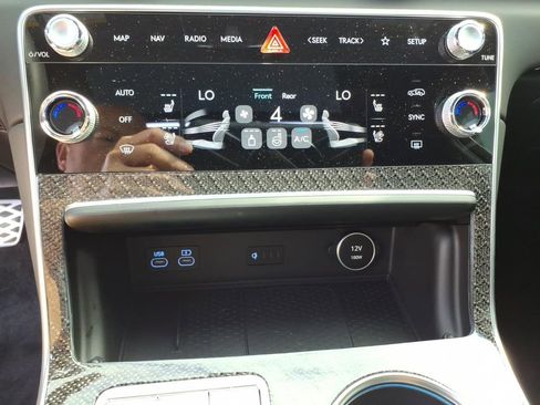 New 2026 Genesis GV80 3.5T e-SC AWD/4WD image 22