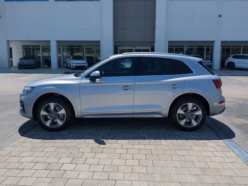 Used 2023 Audi Q5 2.0T Premium w/ Convenience Package AWD/4WD image 6