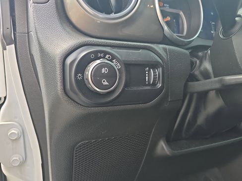 Used 2023 Jeep Gladiator Overland w/ Cold Weather Group image 20