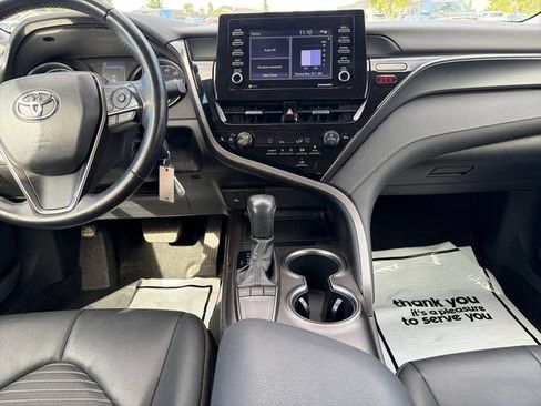 Used 2024 Toyota Camry SE FWD image 14