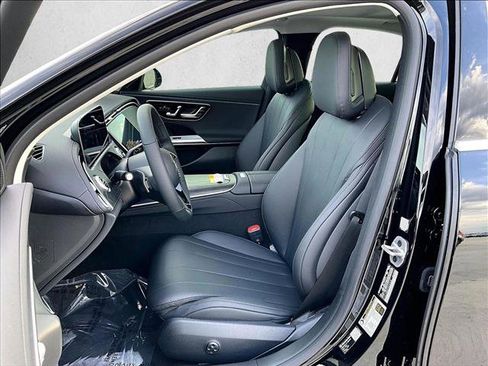 New 2026 Mercedes-Benz E 450 4MATIC Sedan image 11