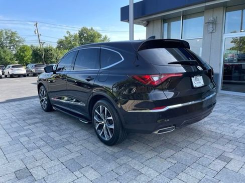 Used 2024 Acura MDX SH-AWD w/ Technology Package image 4