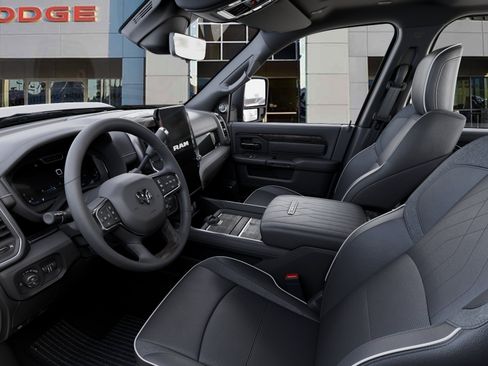 New 2026 RAM 2500 Limited AWD/4WD image 22
