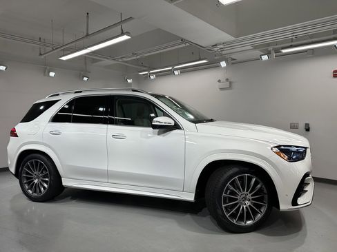 New 2026 Mercedes-Benz GLE 350 4MATIC image 10