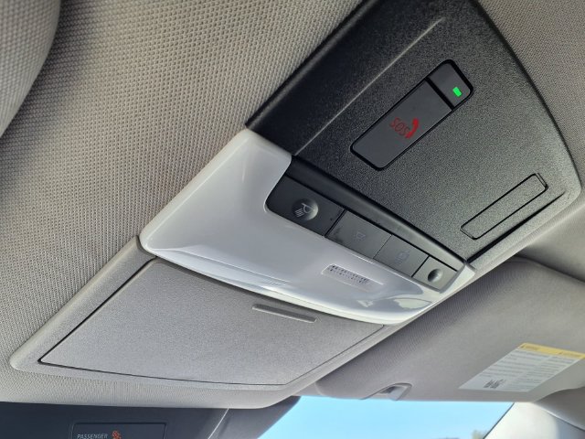 Used 2024 Nissan Pathfinder SV FWD image 21
