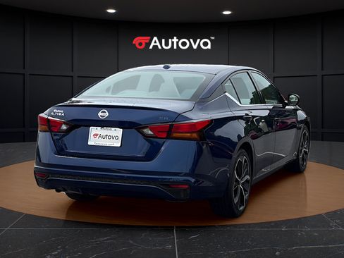 Used 2024 Nissan Altima 2.5 SR FWD image 5