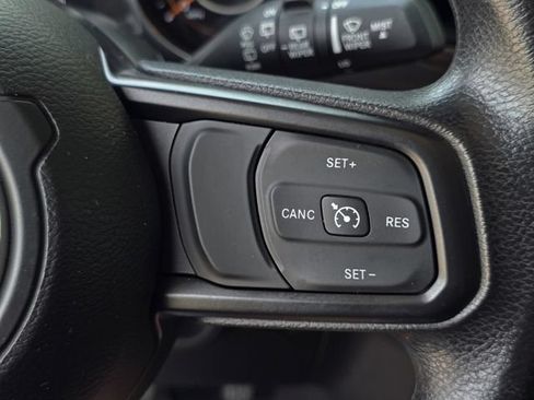 Used 2023 Jeep Wrangler Sport AWD/4WD image 18