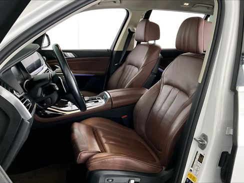 Used 2020 BMW X7 xDrive40i w/ Premium Package image 8