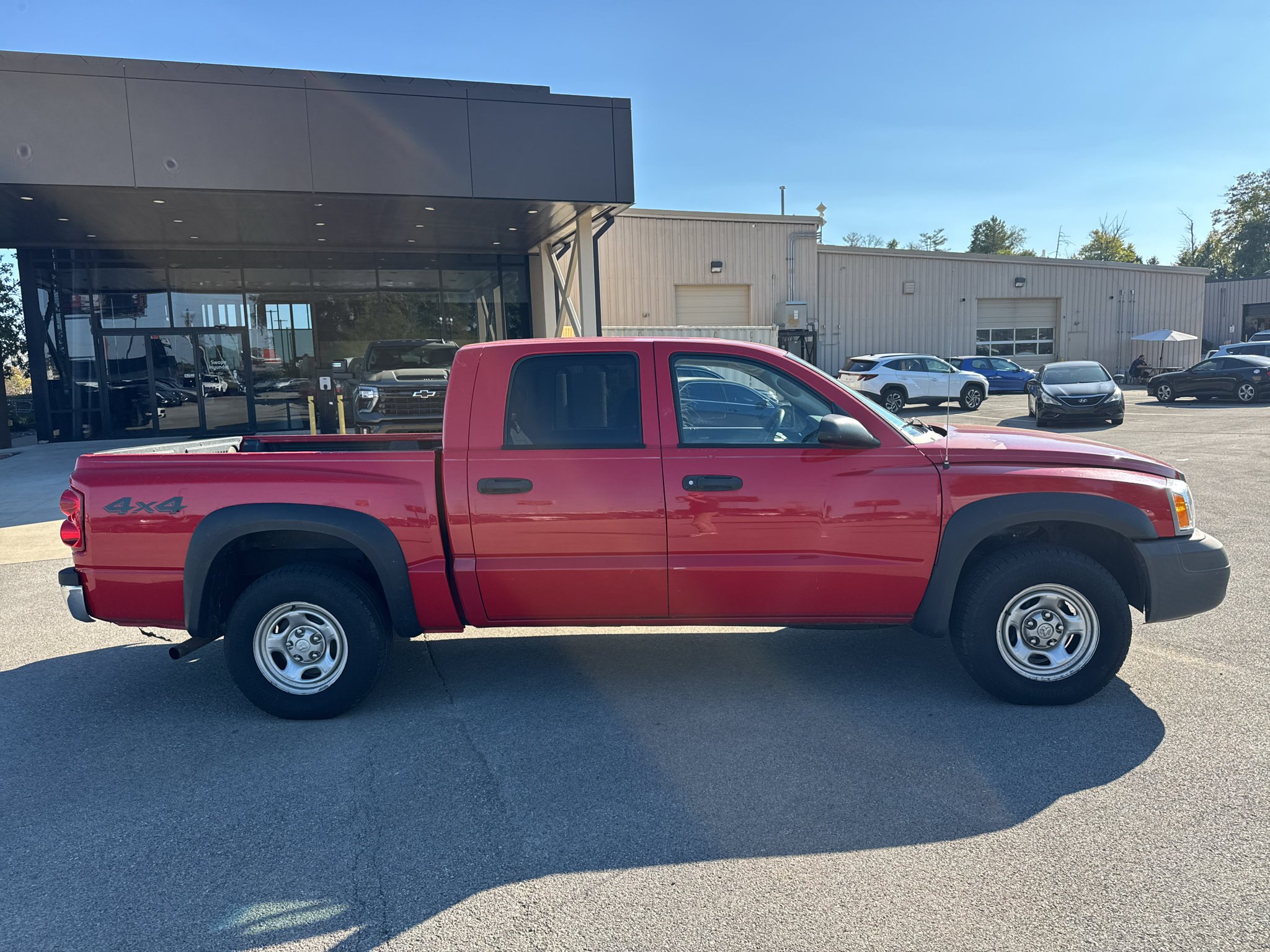 Used 2006 Dodge Dakota ST AWD/4WD image 4