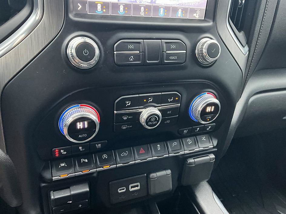 Used 2019 GMC Sierra 1500 Denali w/ Denali Ultimate Package AWD/4WD image 25