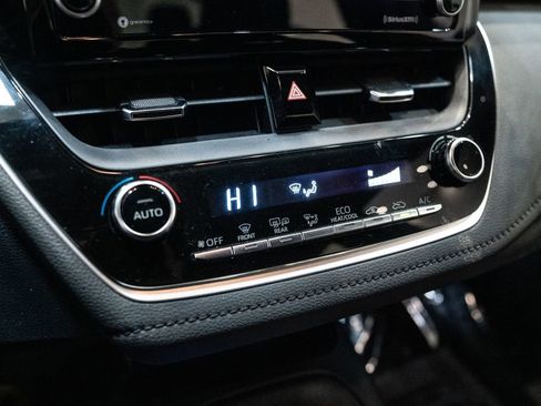 Certified 2022 Toyota Corolla SE image 24