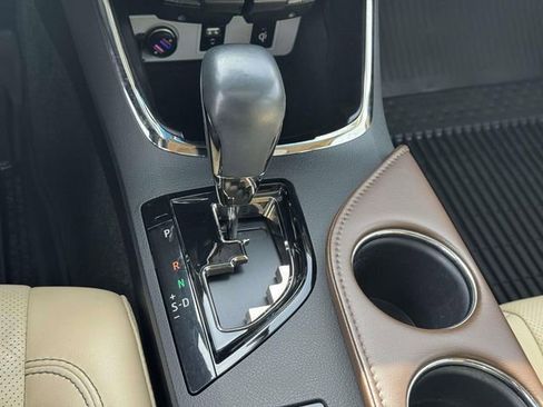 Used 2018 Toyota Avalon Limited w/ Protection Package image 37