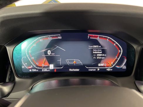 Used 2021 BMW 330i xDrive Sedan w/ Premium Package image 16