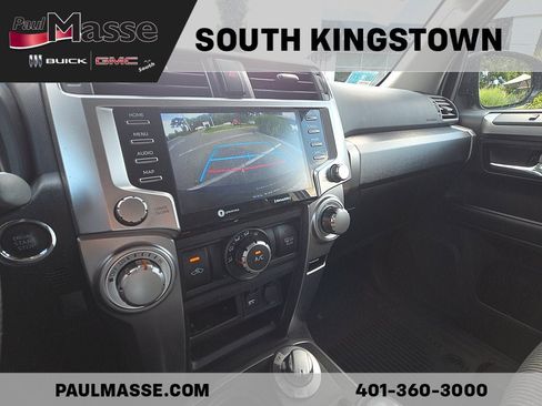 Used 2022 Toyota 4Runner SR5 AWD/4WD image 13