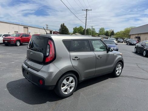 Used 2017 Kia Soul image 7