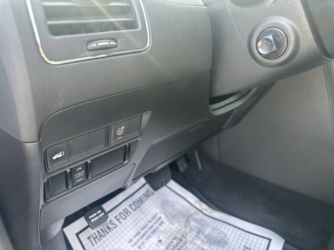 Used 2021 Nissan Armada SL w/ Midnight Edition Package image 36