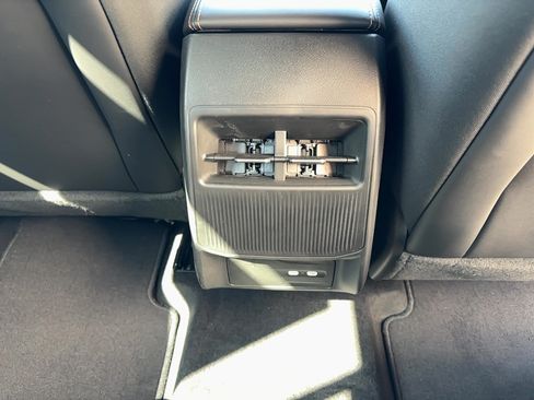 New 2026 Jeep Cherokee Limited AWD/4WD image 10