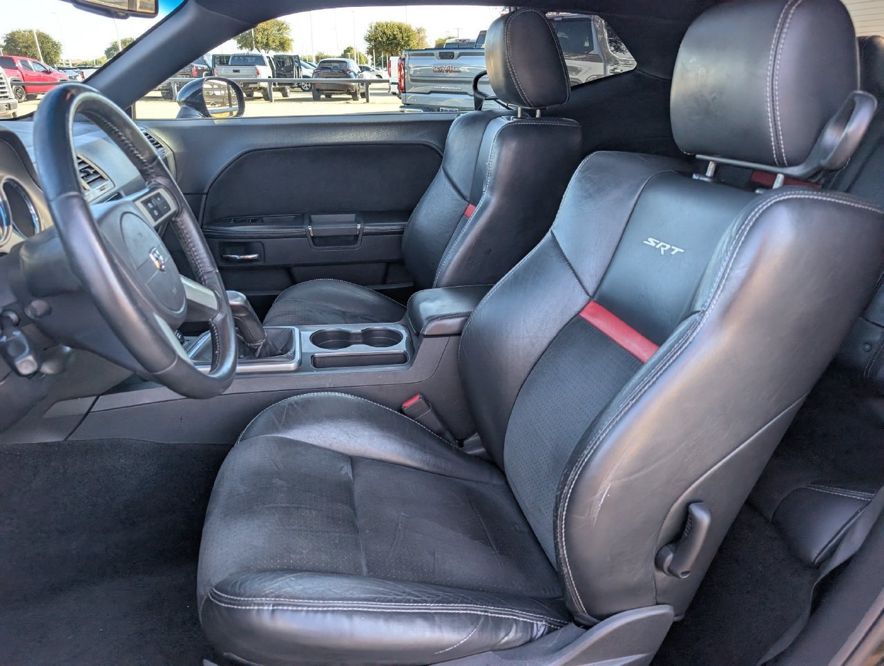 Used 2009 Dodge Challenger SRT8 w/ SRT Option Group II RWD image 26