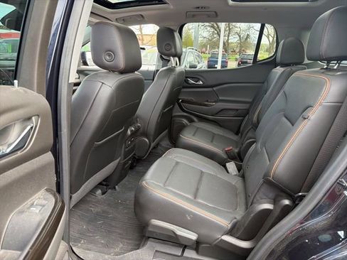 Used 2022 GMC Acadia AT4 w/ Technology Package AWD/4WD image 11