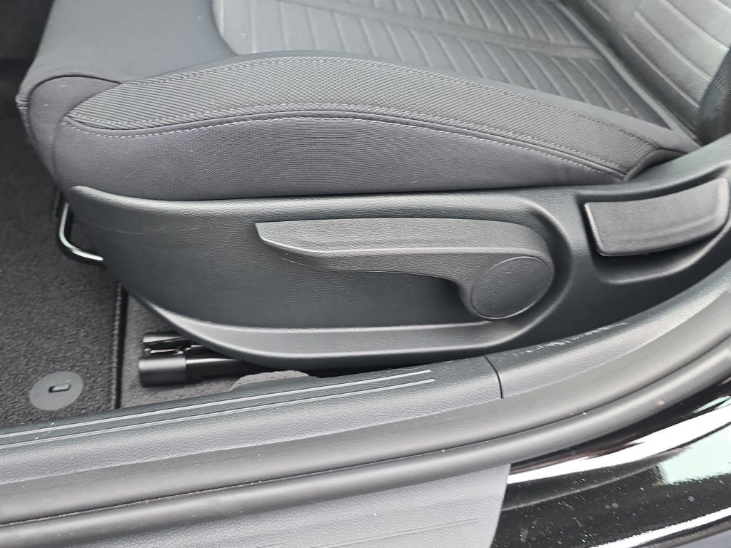 New 2026 Kia K5 LXS FWD image 20