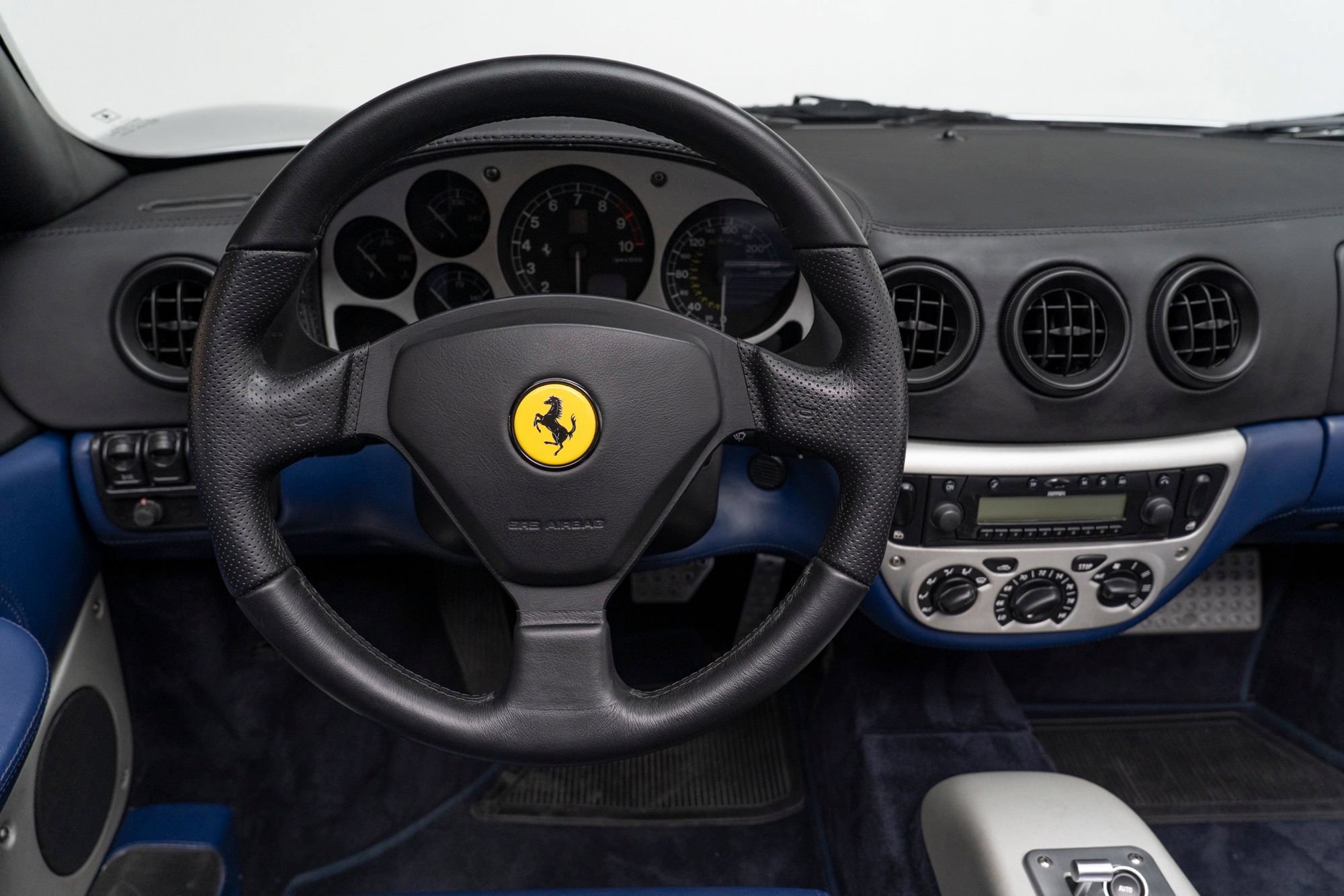 Used 2001 Ferrari 360 Spider RWD image 32