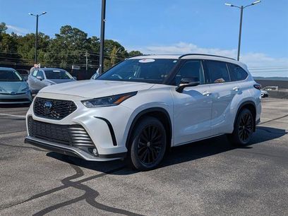 Certified 2024 Toyota Highlander XSE