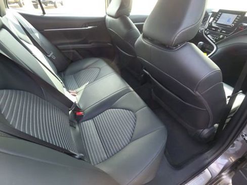 Used 2024 Toyota Camry SE w/ Convenience Package FWD image 27
