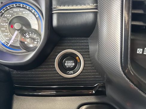 Used 2022 RAM 2500 Limited image 31