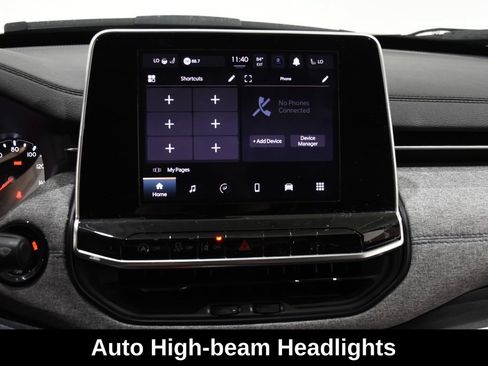 Used 2025 Jeep Compass Latitude w/ Sun & Sound Group AWD/4WD image 18