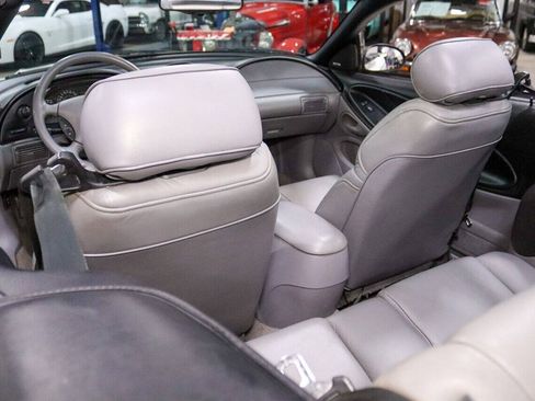 Used 1995 Ford Mustang GT RWD image 28