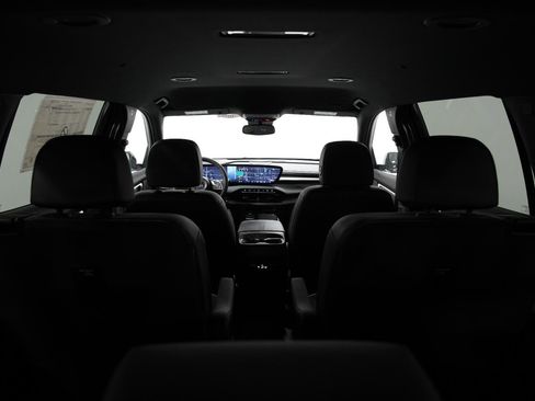 New 2026 Buick Enclave Sport Touring w/ LPO, Floor Liner Package image 14