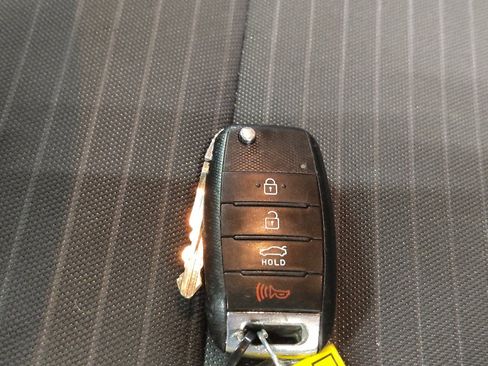 Used 2017 Kia Forte LX w/ LX Popular Package FWD image 32
